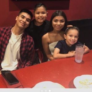 Meet your Posher, Mercedes